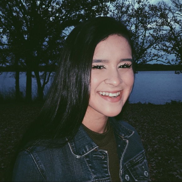 Meet your Posher, Val - Picture 1 of 1